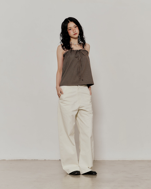 BAGGY CURVED PANTS IN CREAM