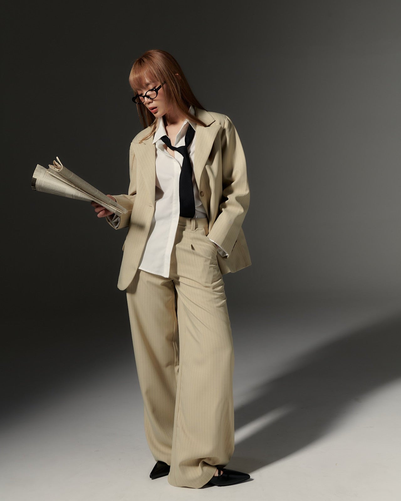COCO BLAZER IN BEIGE PINSTRIPES