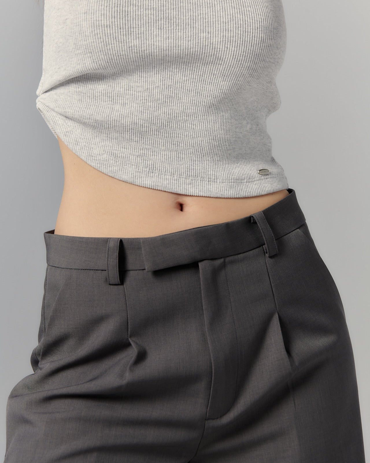 CLASSIC LW TROUSERS IN DARK GREY