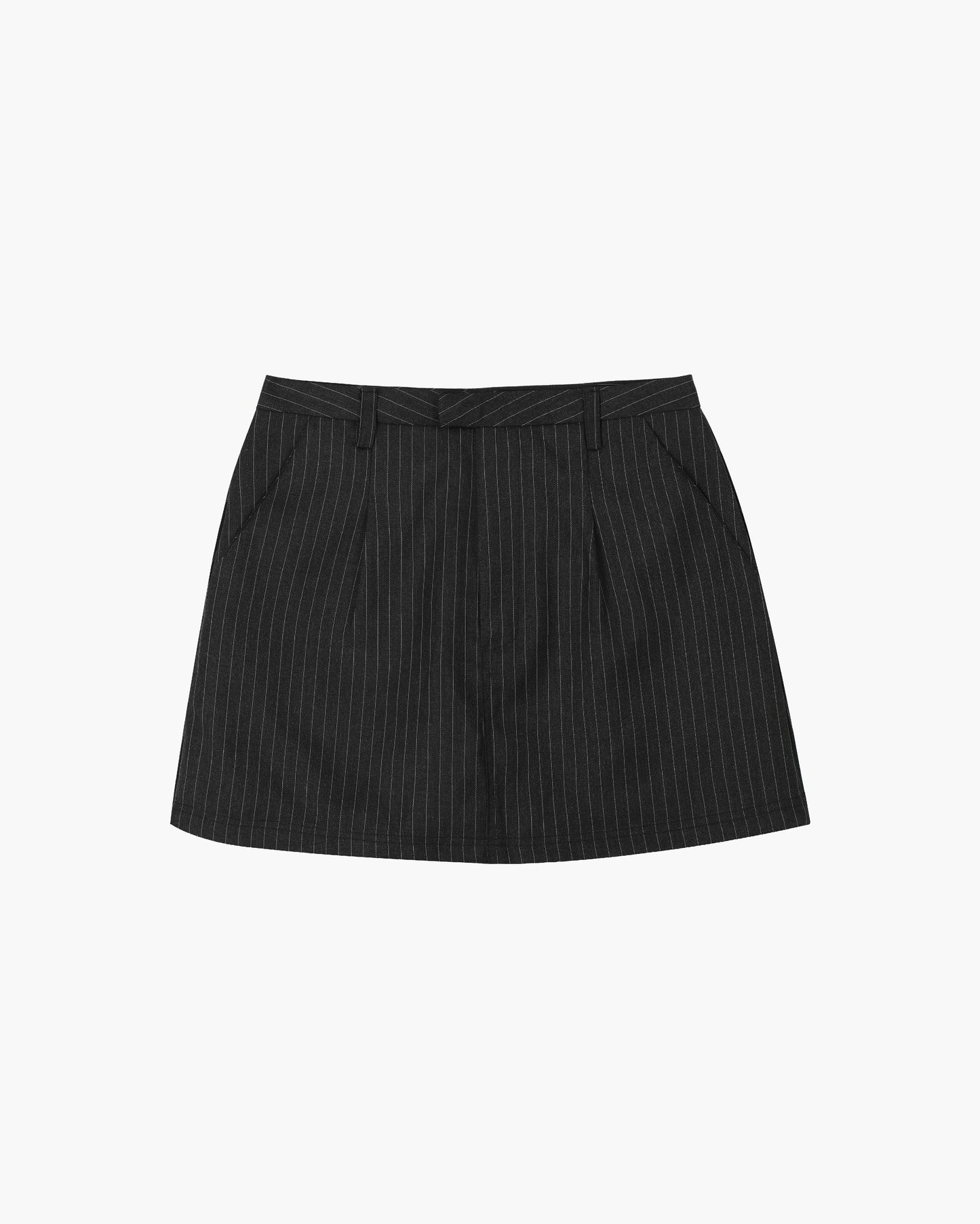 OLIVIA SKORT IN BLACK PINSTRIPES