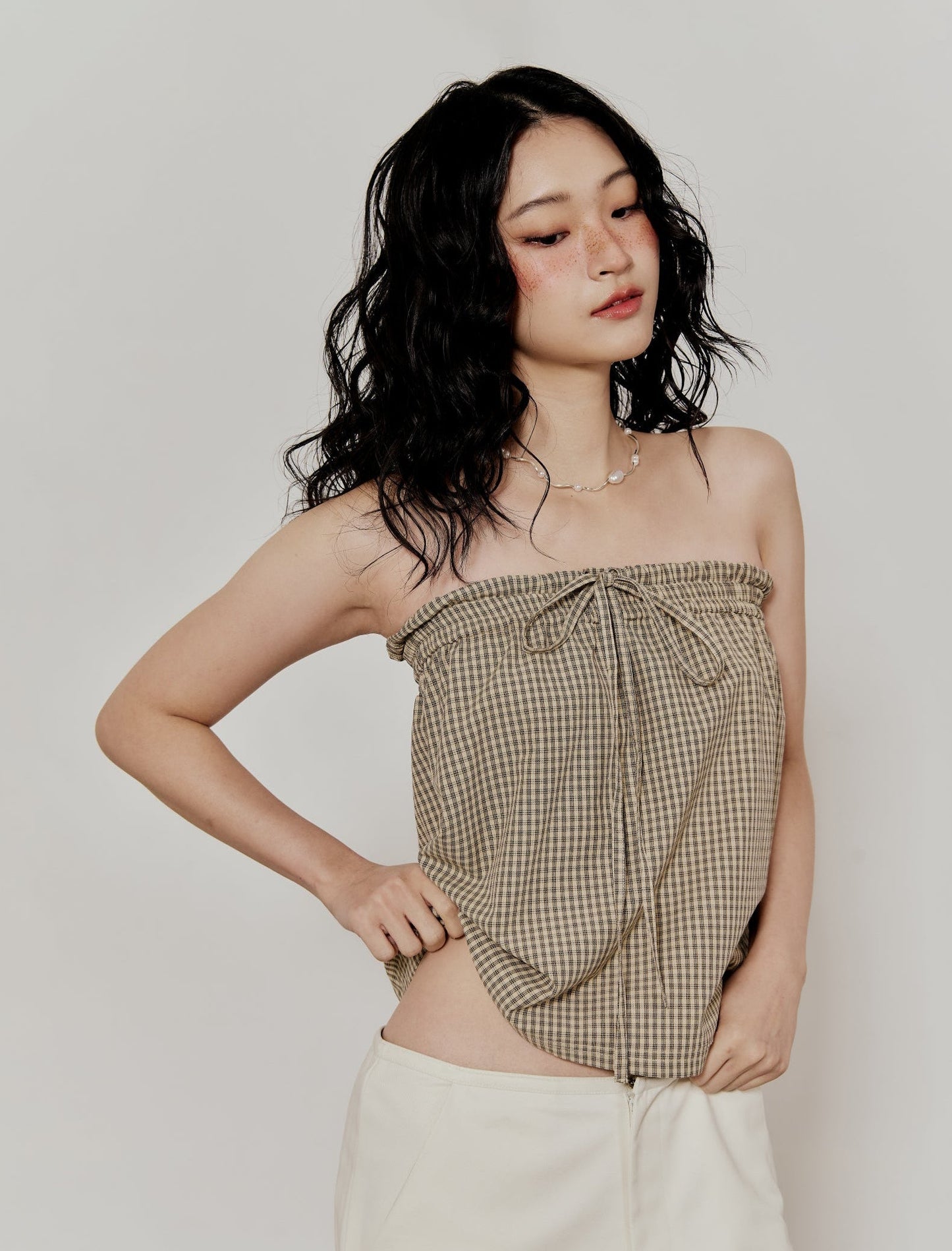 TIE TOP IN BEIGE CHECKED