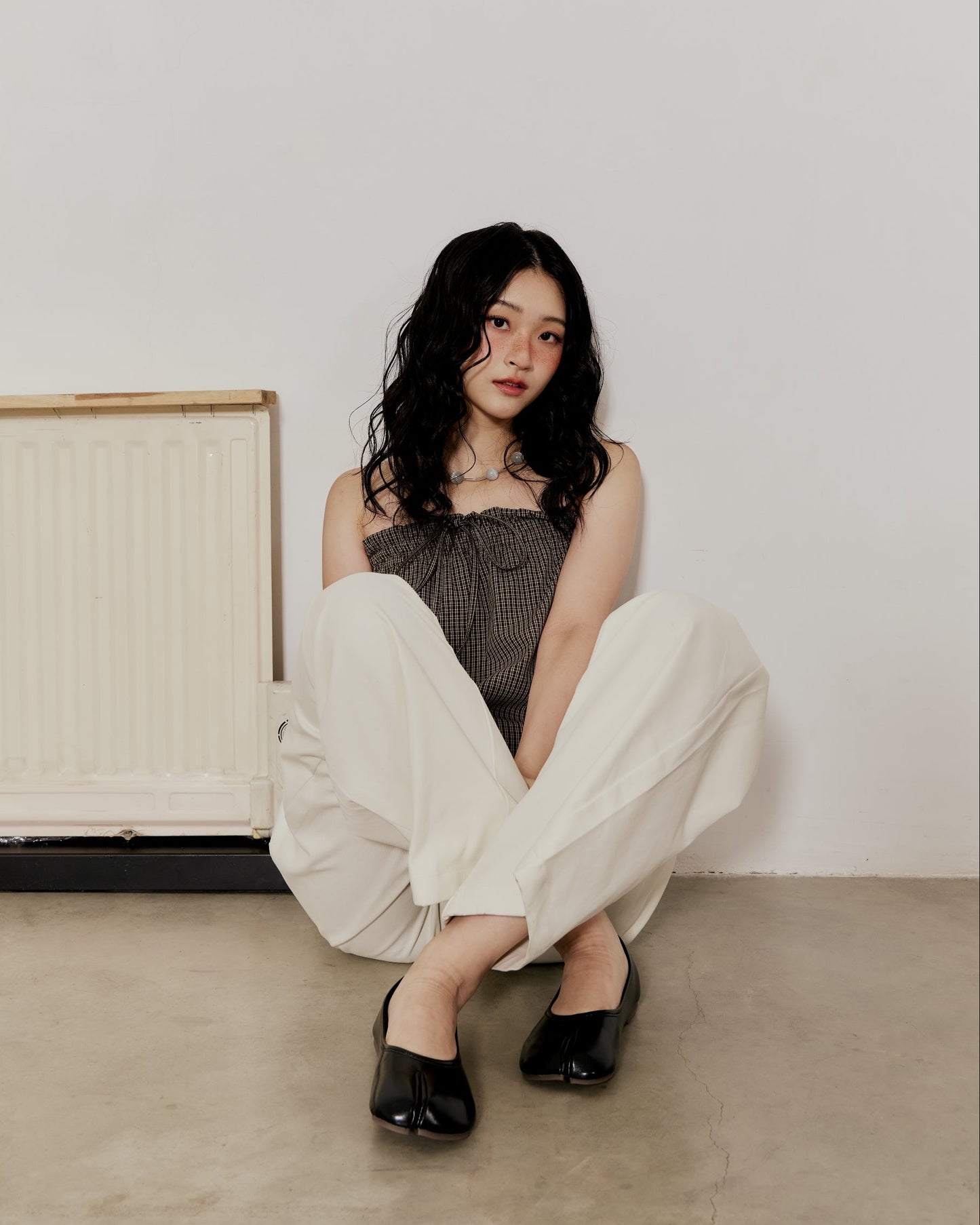 BAGGY CURVED PANTS IN CREAM
