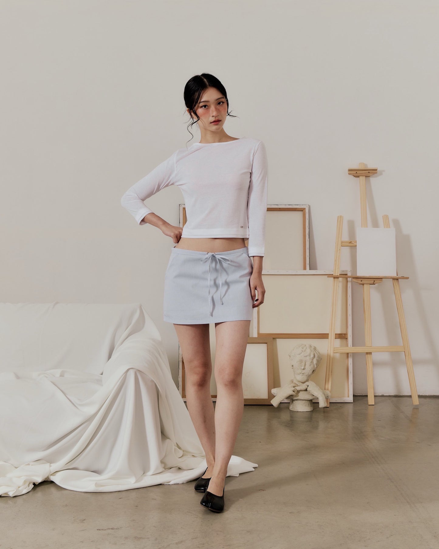 BLAIRE MINI SKORT IN BLUE PINSTRIPES