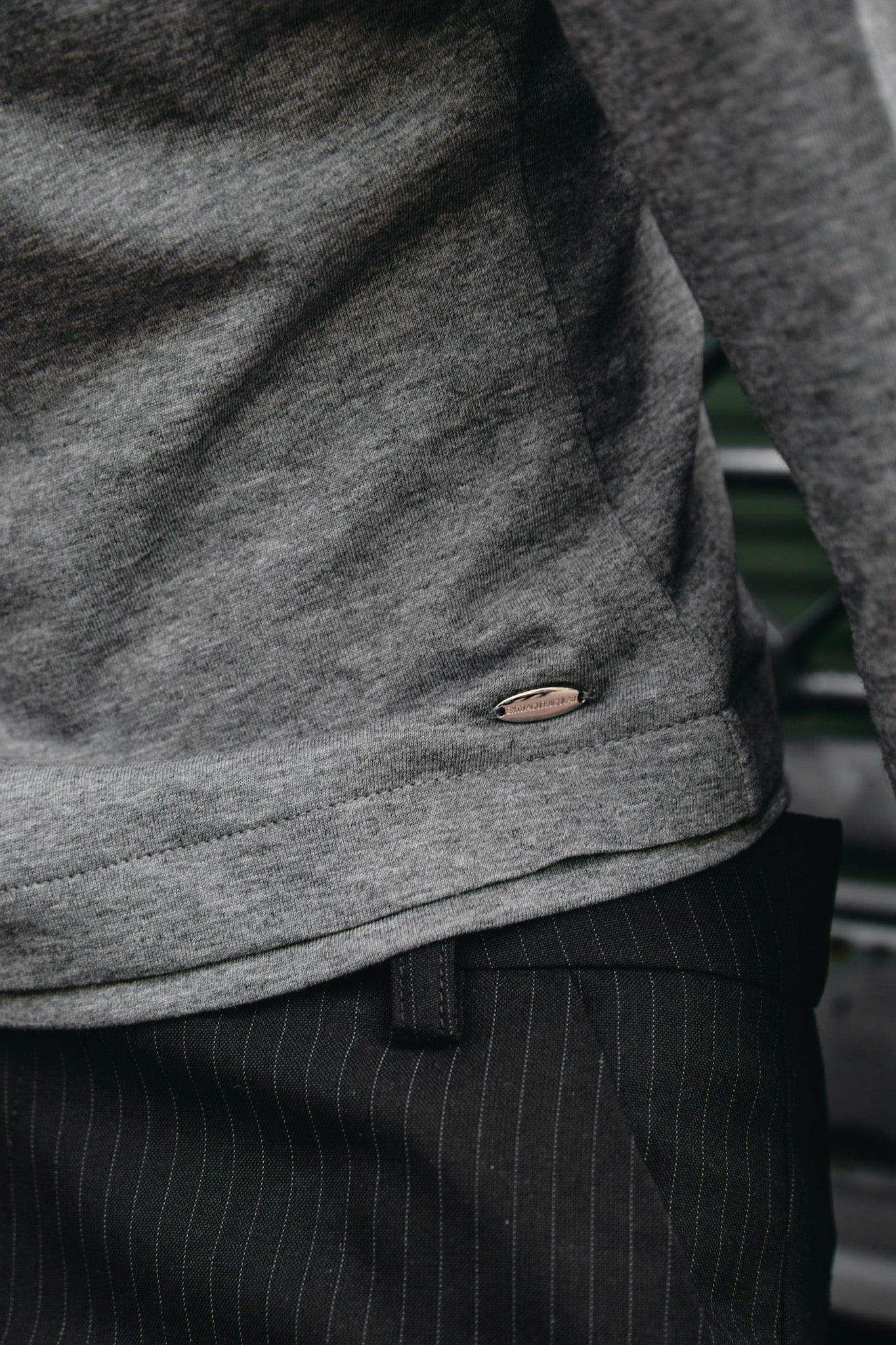 3/4 SLEEVE TOP IN GREY