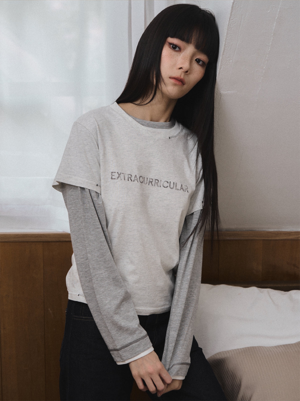 REWORKED LOGO TEE IN LIGHT GREY